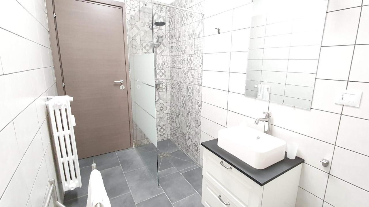 Interno1 Bari Policlinico Hotel Exterior photo