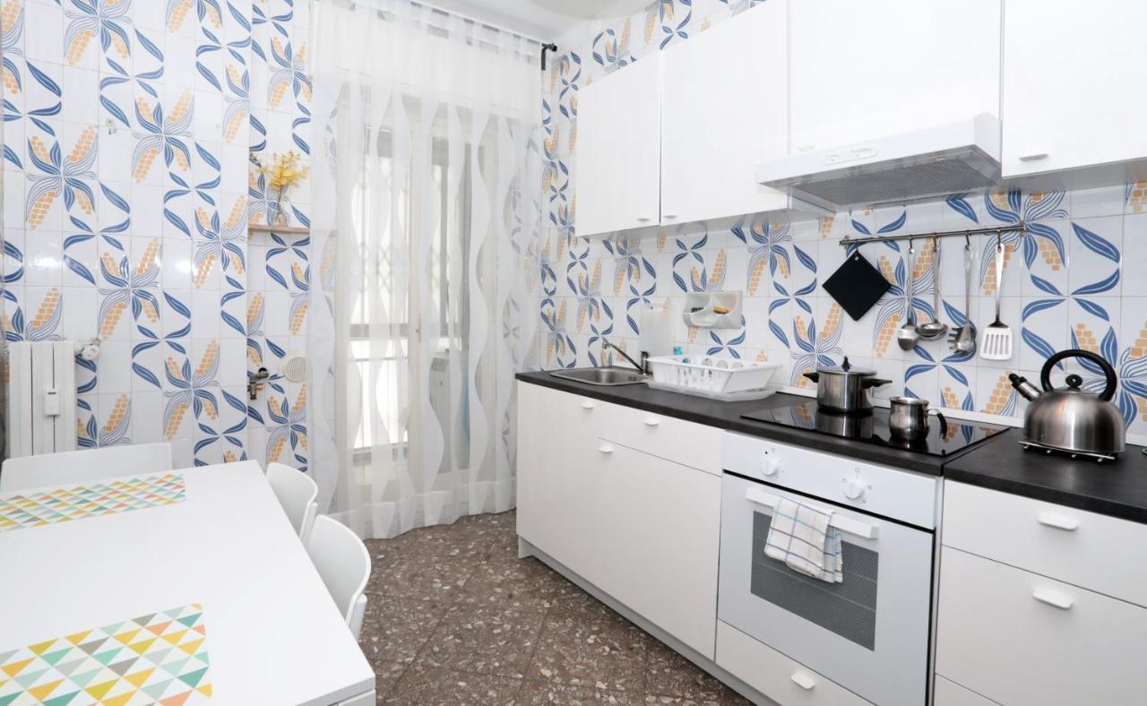 Interno1 Bari Policlinico Hotel Exterior photo