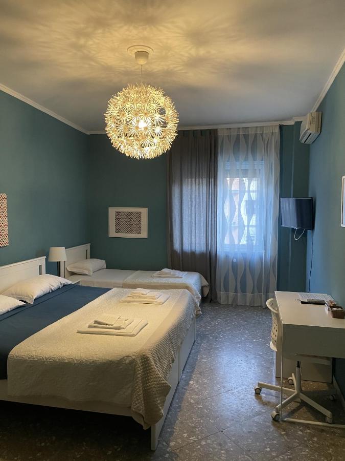 Interno1 Bari Policlinico Hotel Exterior photo