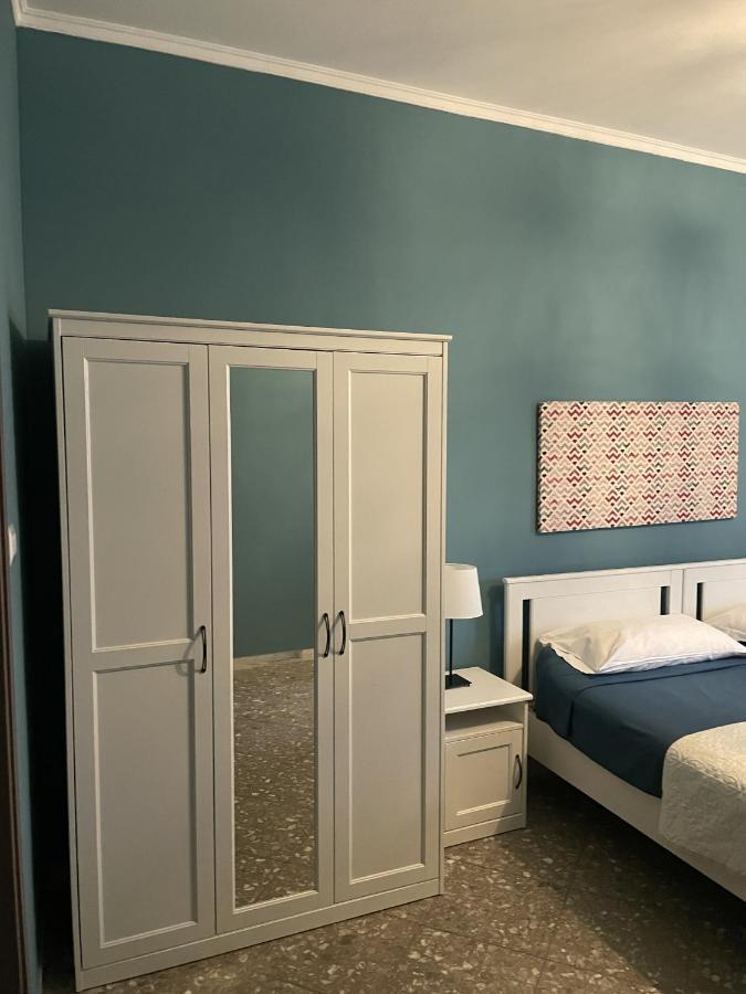 Interno1 Bari Policlinico Hotel Exterior photo